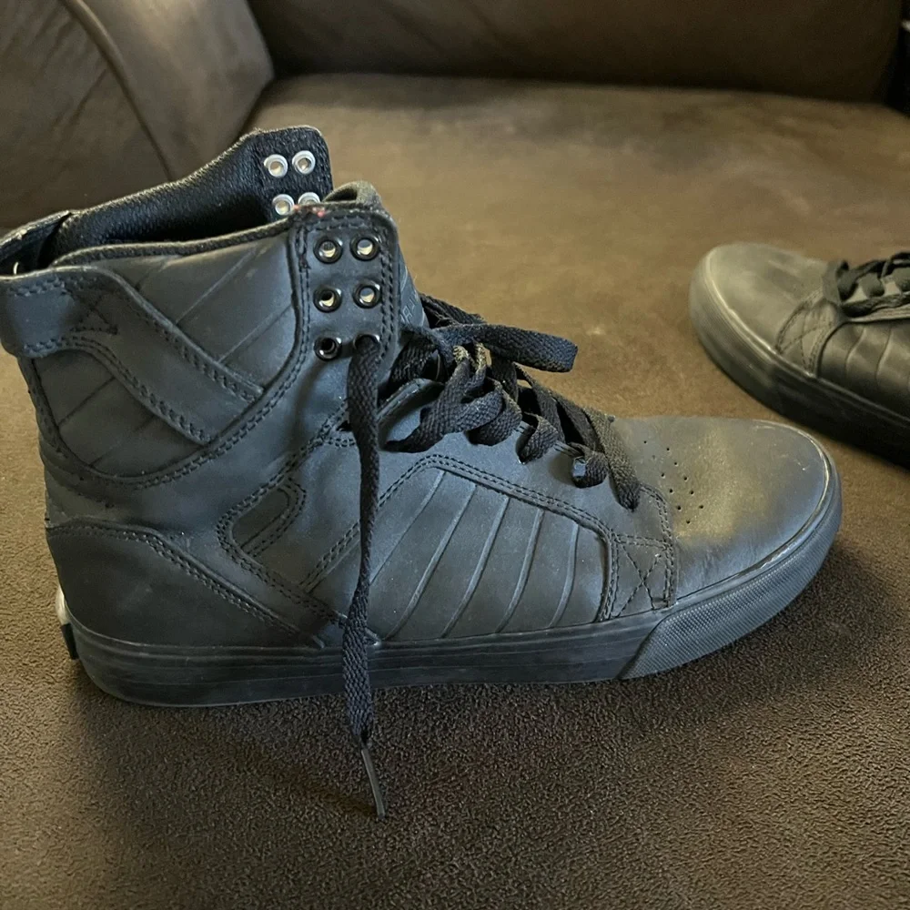 Supra Black High-Top Sneakers- men’s size 9 - Picture 5 of 7
